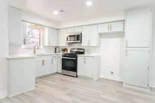 1009 Robinhood, Brenham, TX 77833 - Photo 11