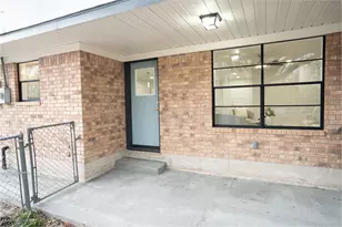 1009 Robinhood, Brenham, TX 77833 - Photo 29