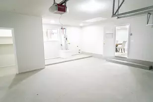 1009 Robinhood, Brenham, TX 77833 - Photo 31