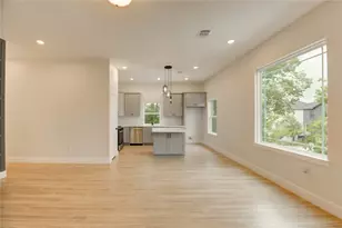 811 E 39th St, Houston, TX 77022 - Photo 11
