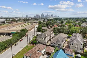 2402 Calumet St, Houston, TX 77004 - Photo 19