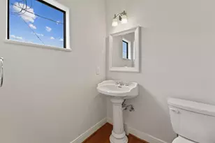 2402 Calumet St, Houston, TX 77004 - Photo 13