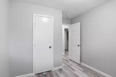 14519 Draycott Lane, Houston, TX 77045 - Photo 9