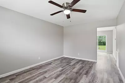 14519 Draycott Lane, Houston, TX 77045 - Photo 17