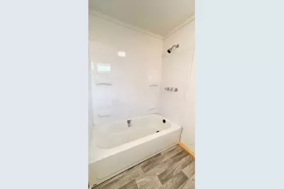 335 Delaware Street, Houston, TX 77029 - Photo 17
