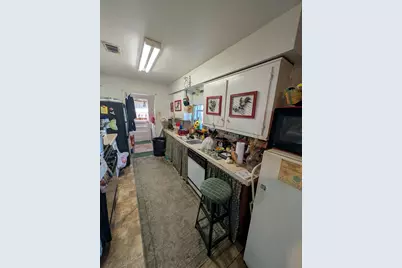 1700 W Republic Avenue, Baytown, TX 77520 - Photo 5
