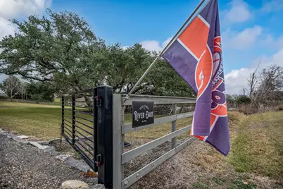 1236 Riverside Drive, Palacios, TX 77465 - Photo 5
