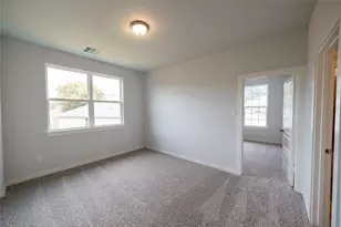 3709 Violet Ln, Huntsville, TX 77340 - Photo 25