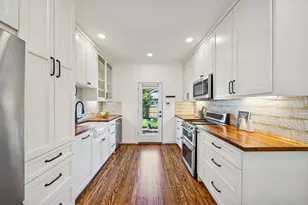 911 Woodland St, Houston, TX 77009 - Photo 7