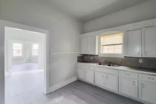 2405 Pannell St, Houston, TX 77026 - Photo 9