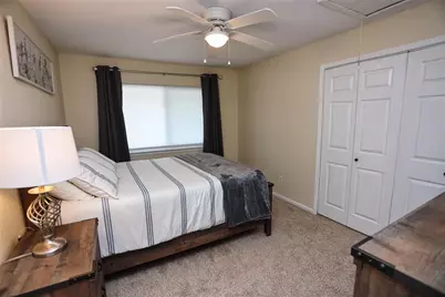 316 Ling, Bayou Vista, TX 77563 - Photo 11