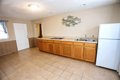 316 Ling, Bayou Vista, TX 77563 - Photo 17