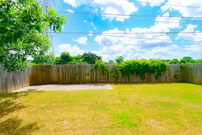 8615 Belle Park Drive, Houston, TX 77099 - Photo 45