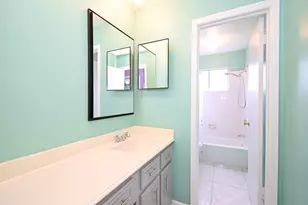8615 Belle Park Dr, Houston, TX 77099 - Photo 39