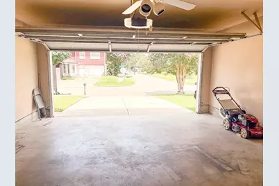 8615 Belle Park Drive, Houston, TX 77099 - Photo 49