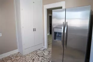 1712 19th St, Galveston, TX 77550 - Photo 13