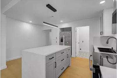 2805 2nd Avenue N, Texas City, TX 77590 - Photo 9