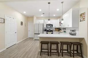 16529 Kingsbury Dr, Conroe, TX 77303 - Photo 11