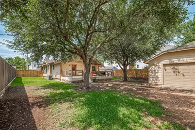 901 W 21st Street, Houston, TX 77008 - Photo 43
