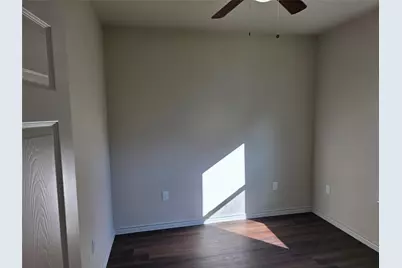 9910 Dipping Brook Street, Houston, TX 77076 - Photo 7