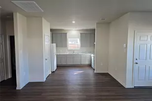 9910 Dipping Brk St, Houston, TX 77076 - Photo 3