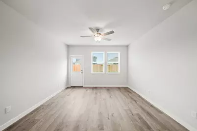1116 Independence Avenue, Bay City, TX 77414 - Photo 7