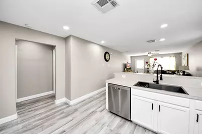 8218 Radial Court, Rosharon, TX 77583 - Photo 13