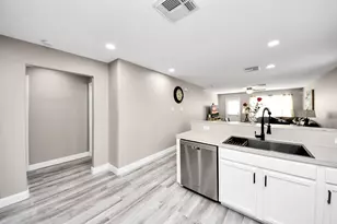 8218 Radial Ct, Rosharon, TX 77583 - Photo 13