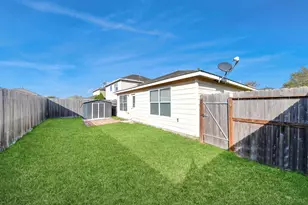 8218 Radial Ct, Rosharon, TX 77583 - Photo 29