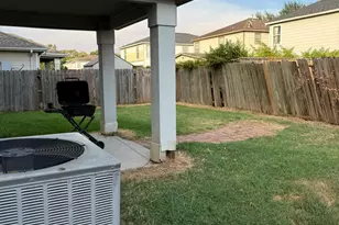 7306 Liberty Ridge Ln, Houston, TX 77049 - Photo 9