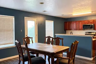 7306 Liberty Ridge Ln, Houston, TX 77049 - Photo 3