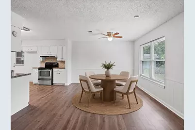 1717 Jones Street, Alvin, TX 77511 - Photo 9