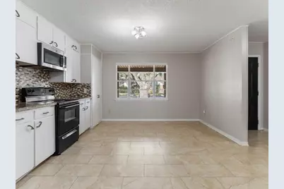 2728 Encino Avenue, Bay City, TX 77414 - Photo 5