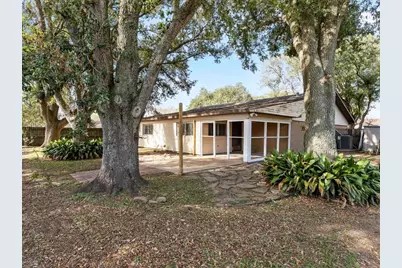 2728 Encino Avenue, Bay City, TX 77414 - Photo 33