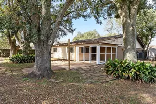 2728 Encino Ave, Bay City, TX 77414 - Photo 33