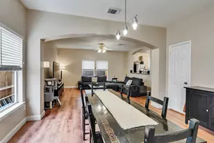 4903 Moody Reef Dr, Bacliff, TX 77518 - Photo 3