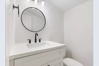 868 E 35th Street, Houston, TX 77022 - Photo 15