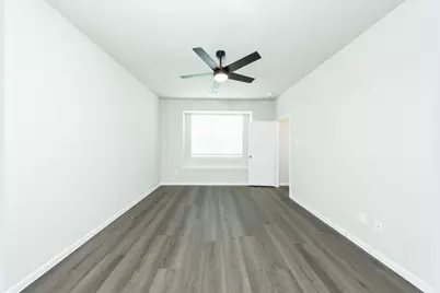13428 Yellow Perch Drive, Conroe, TX 77384 - Photo 11