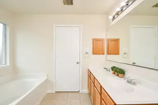 19319 Jordans Landing Ln, Richmond, TX 77407 - Photo 9