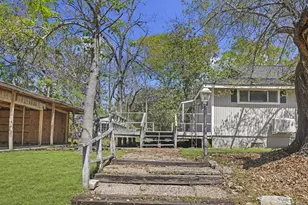 201 N Pine St, Corrigan, TX 75939 - Photo 7