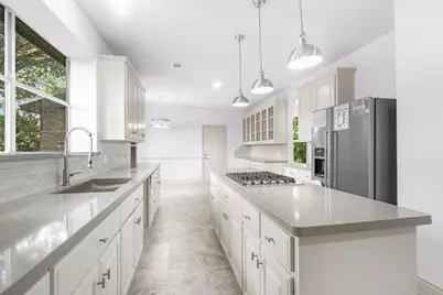 7086 Kingston Cove Lane, Willis, TX 77318 - Photo 13