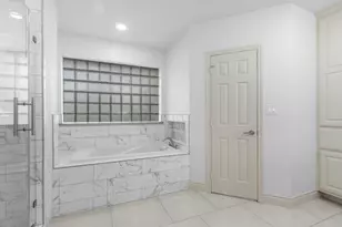 7086 Kingston Cove Ln, Willis, TX 77318 - Photo 21