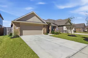 7327 Bartoncliff Dr, Katy, TX 77493 - Photo 5