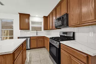 15911 Breanna Ln, Houston, TX 77049 - Photo 35