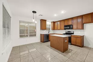 15911 Breanna Ln, Houston, TX 77049 - Photo 33