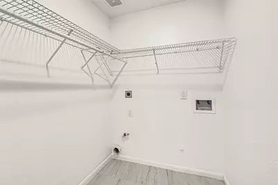 15911 Breanna Lane, Houston, TX 77049 - Photo 9