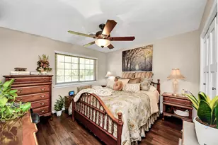 4201 Tumbleweed Ln, Baytown, TX 77521 - Photo 13