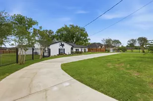 5111 Brookside Rd, Brookside, TX 77581 - Photo 17
