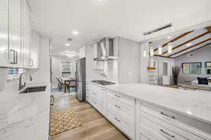 10703 Valley Forge Dr, Houston, TX 77042 - Photo 21