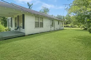 1889 Fm 1747, Jasper, TX 75951 - Photo 3
